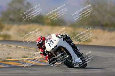 media/Dec-17-2022-SoCal Trackdays (Sat) [[224abd9271]]/Turn 7 Set 2 (1140am)/